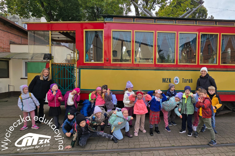 Dzieci ze Szkoły Salezjanów w toruńskiej zajezdni tramwajowej!